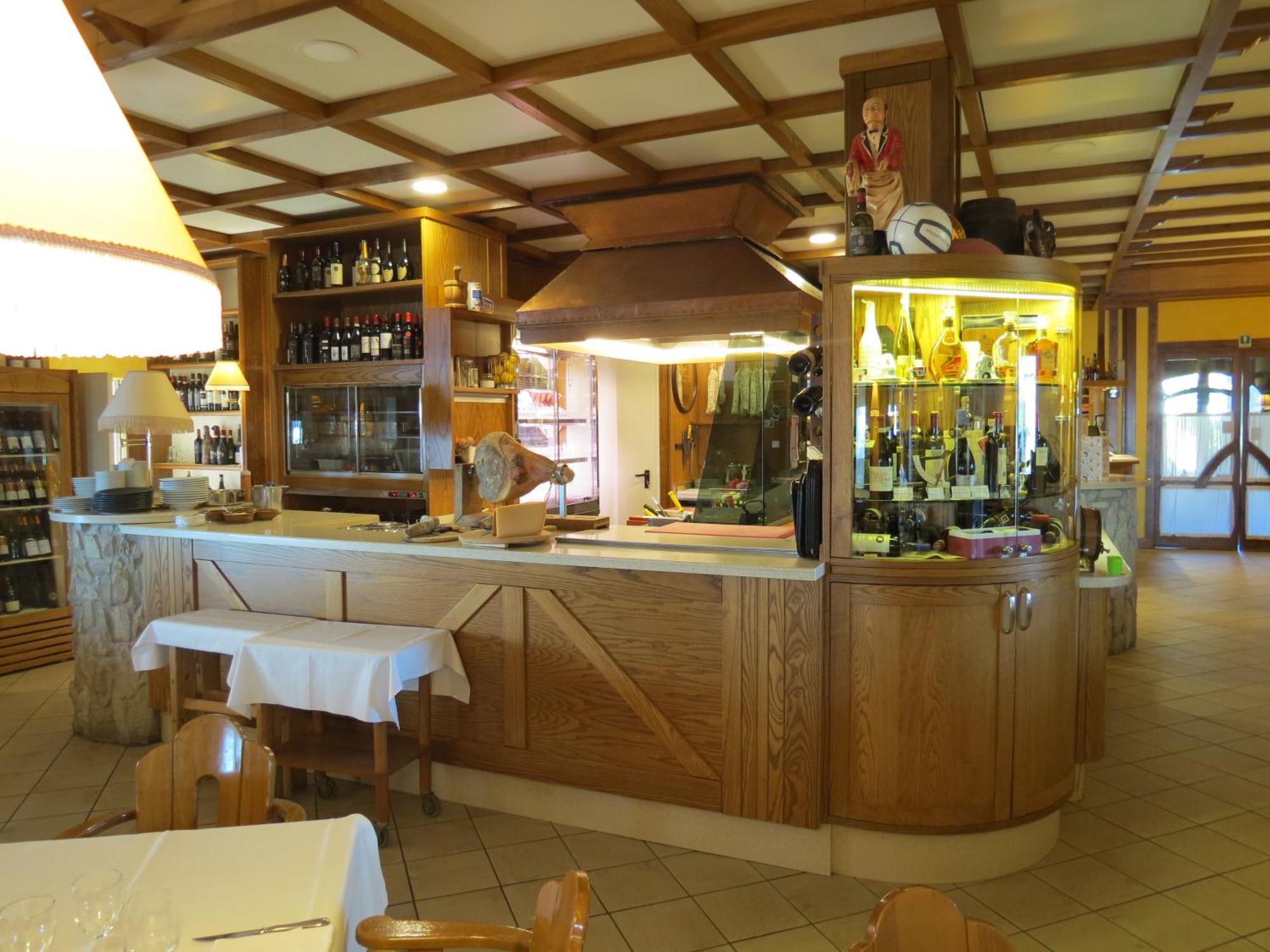La Baita D'Oro Ristorante Residence Monteduro Exteriör bild