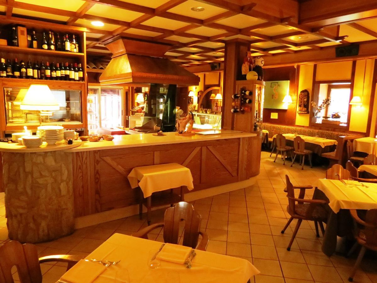 La Baita D'Oro Ristorante Residence Monteduro Exteriör bild