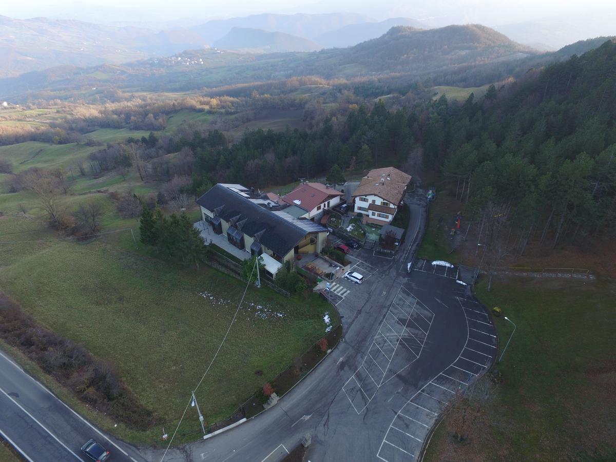 La Baita D'Oro Ristorante Residence Monteduro Exteriör bild