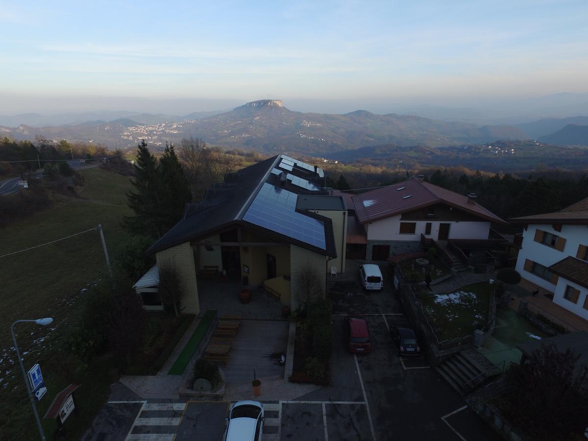 La Baita D'Oro Ristorante Residence Monteduro Exteriör bild